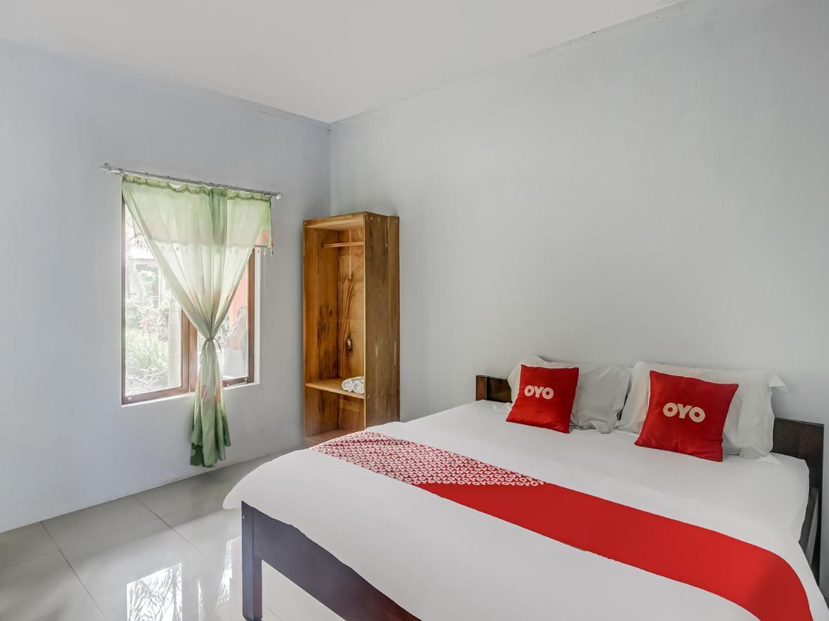 Oyo 90988 Tangkoko Jungle Homestay Rinondoran Exterior photo
